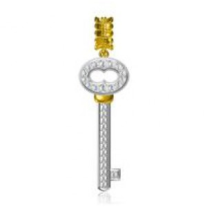 Beautifully Crafted Diamond Pendant in 18k gold with Certified Diamonds - TMT10102W